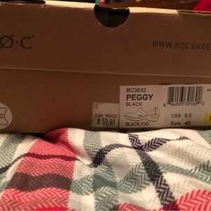 NWB b.o.c Peggy clogs